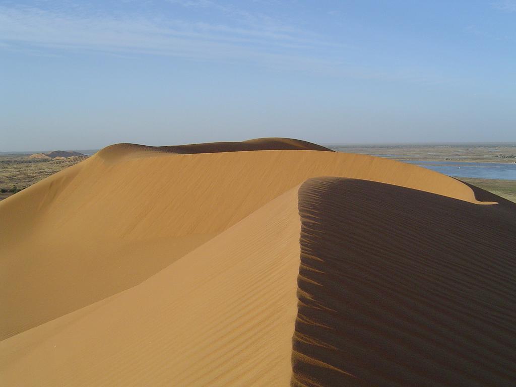 The wind creates a knife edge on the Pink Dune